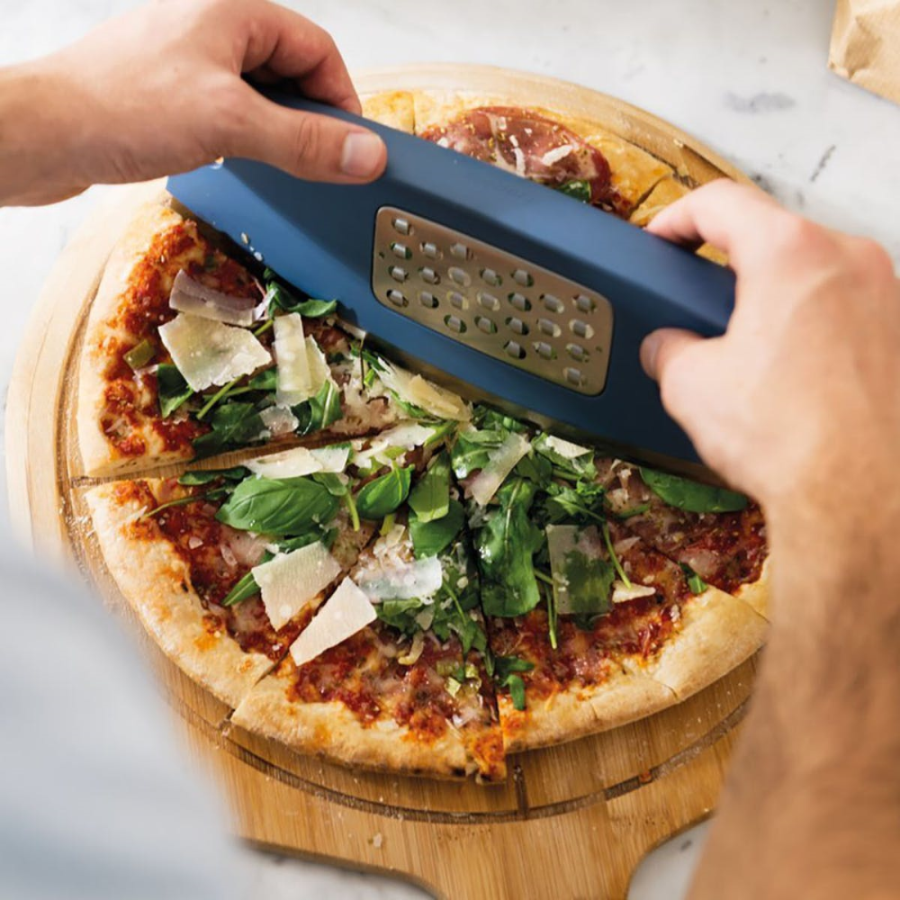 Leo, Pizza Slicer with Cheese Grater, Blue-3