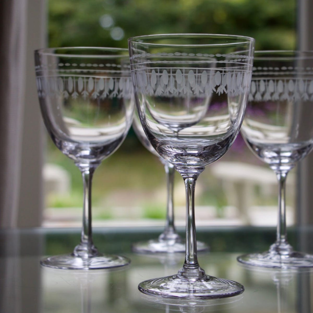 Ovals Set of 6 wine glasses, 250ml, Crystal-1