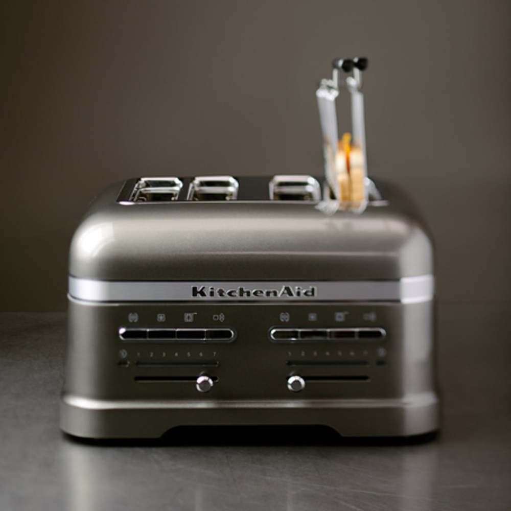 Artisan 4 slot toaster, Medallion Silver-1