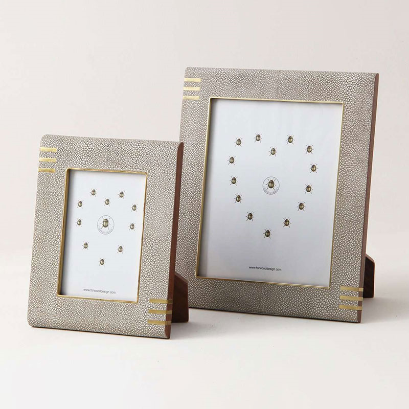 Christie Photo  Frame, 10 x 8", Barley Shagreen-1