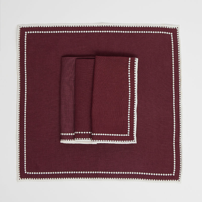 Abigail Set of 4 Napkins, D40cm, Burgandy-1