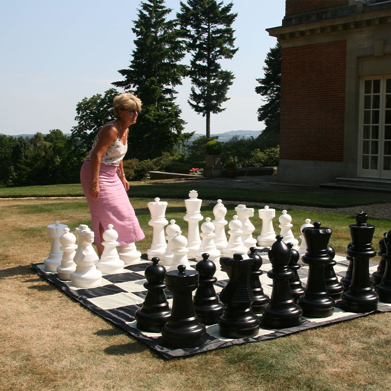 Giant Chess Set with Mat-4