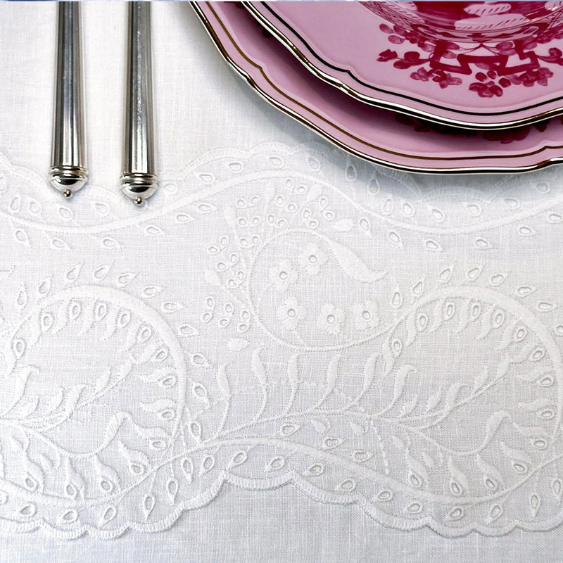 Broderie Anglaise Linen Tablecloth, 165 x 300cm, White-4