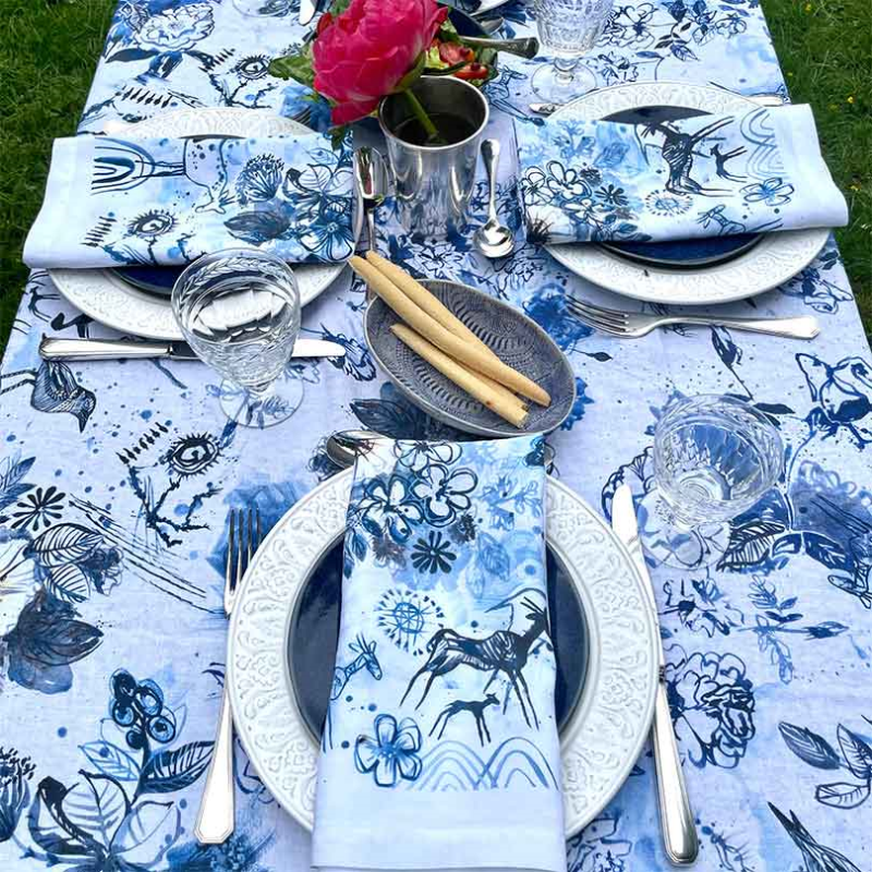 Wildlife Washed Linen Tablecloth, 170 x 260cm-1