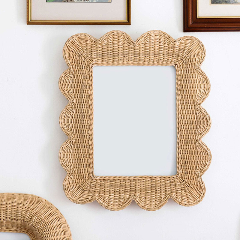 Mimi Scalloped Photo Frame, A4, Natural-3