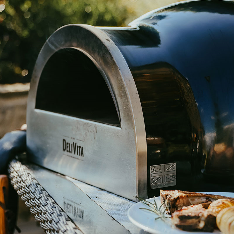 Wood-Fired Pizza Oven, Very Black-4