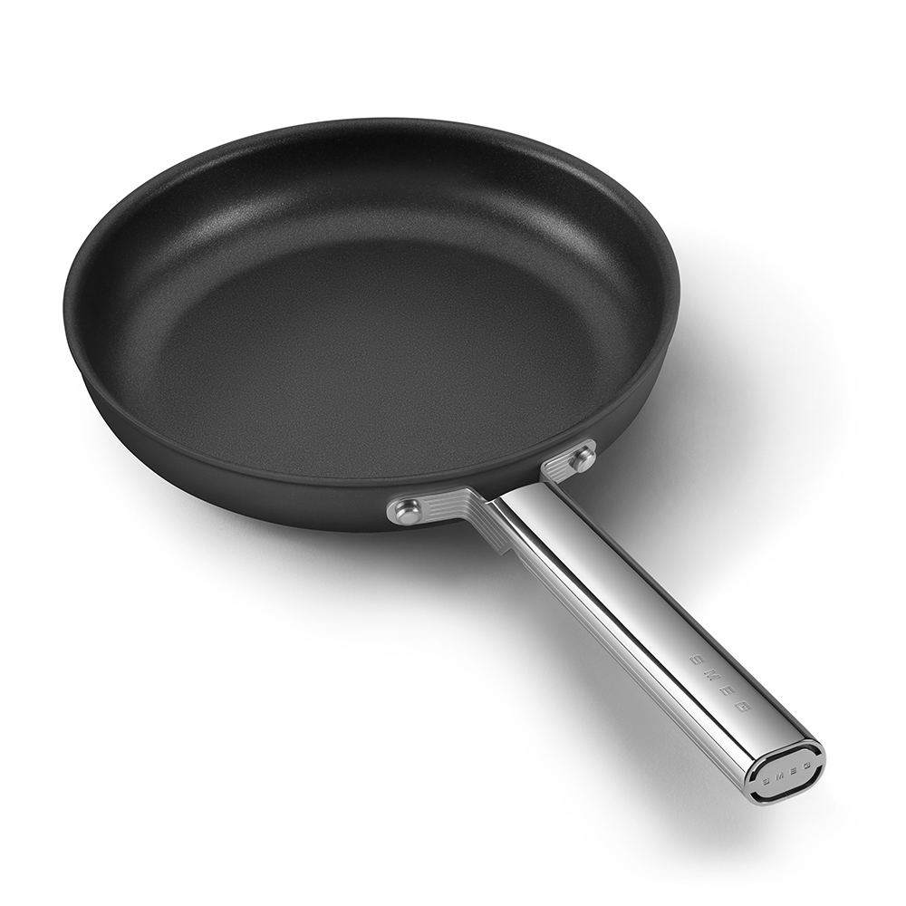 Retro 50's Style Non-Stick Frying Pan, 26cm, Black-9