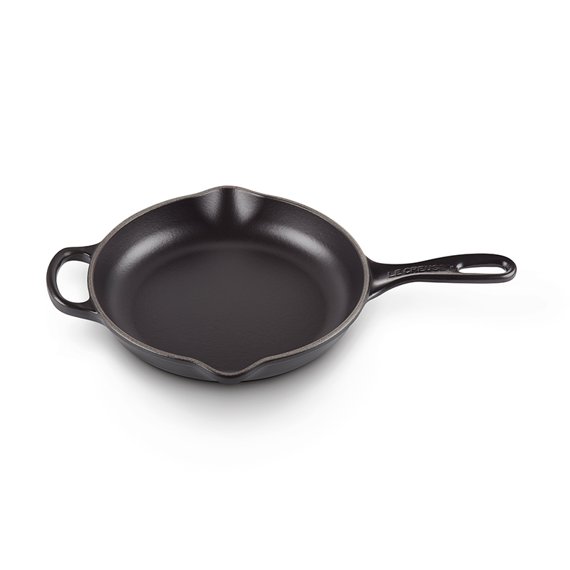 Signature Cast Iron Round skillet, 23cm, Satin Black-0