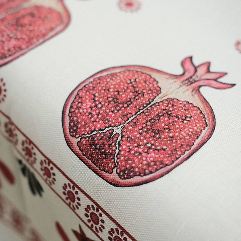 Bell Hutley Tablecloth, 138cm x 260cm, Pomegranate-5