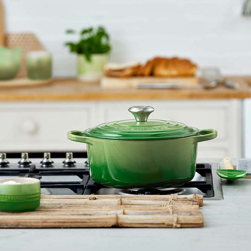 Signature Cast Iron Round Casserole, 20cm, Bamboo Green-5