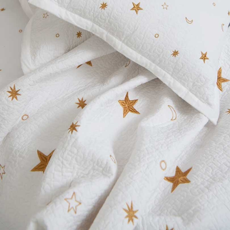 Constellations Quilt, White-2