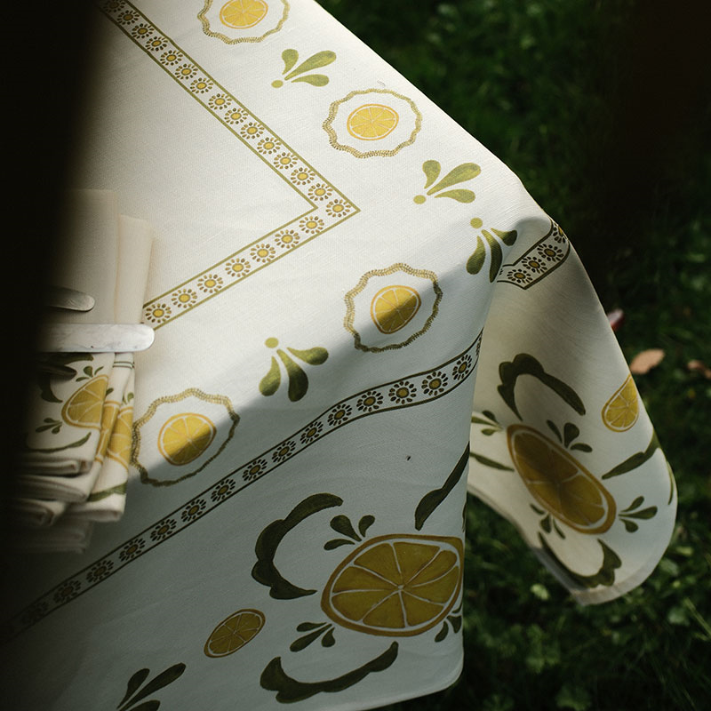 Bell Hutley Tablecloth, 138 x 260cm, Lemon-2