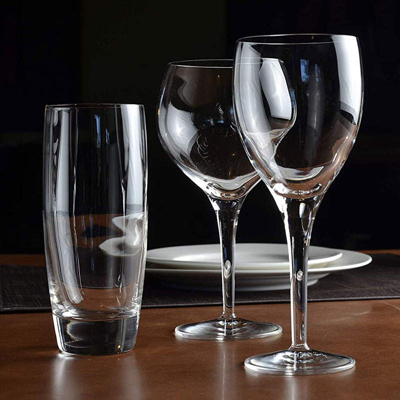 Michelangelo Masterpiece set of 4 large wine glasses, 340ml-4