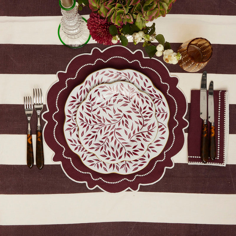 Abigail Set of 4 Placemats, D40cm, Burgandy-2