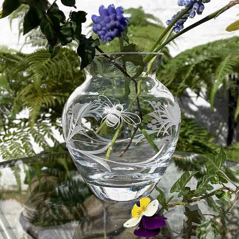 Bee & Honeysuckle Small Posy Vase, H12cm, Clear-2